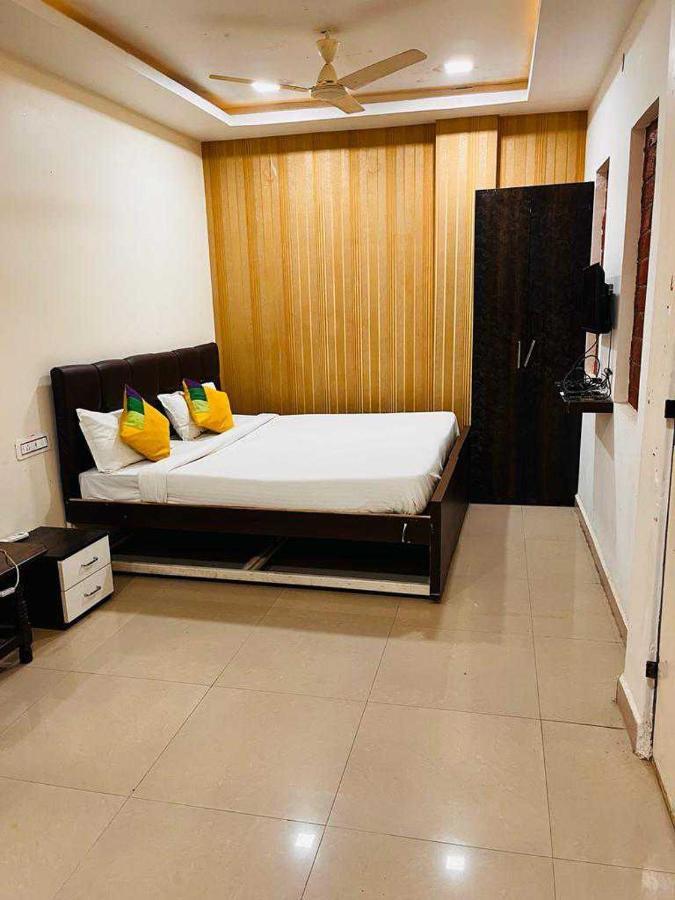 Oyo Hotel Happy Homes Bhopal Bagian luar foto