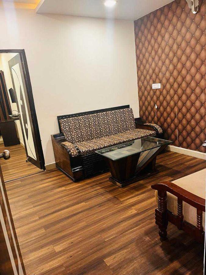 Oyo Hotel Happy Homes Bhopal Bagian luar foto