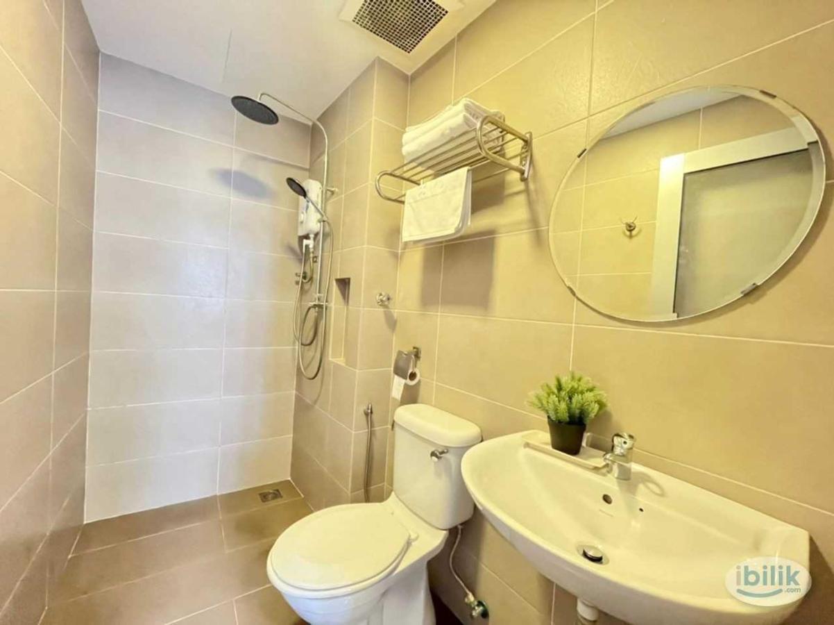 Oyo Hotel Happy Homes Bhopal Bagian luar foto